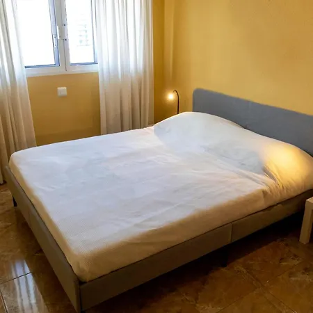 Las Palmeras 15d Apartamento